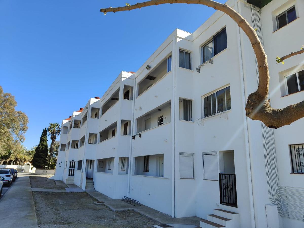Eucaliptus, Bonito Piso A Pocos Pasos De La Playa Delta De L'Ebre Apartment L'Eucaliptus Exterior foto